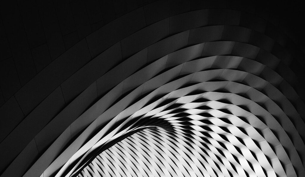 How to Use Bold & Beautiful Colors in Wall Art Painting